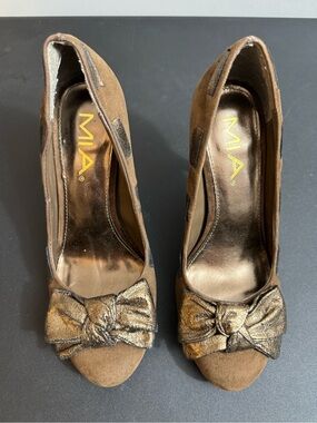 MIA Brown Suede Peep-Toe Heels with Metallic Bow Accent